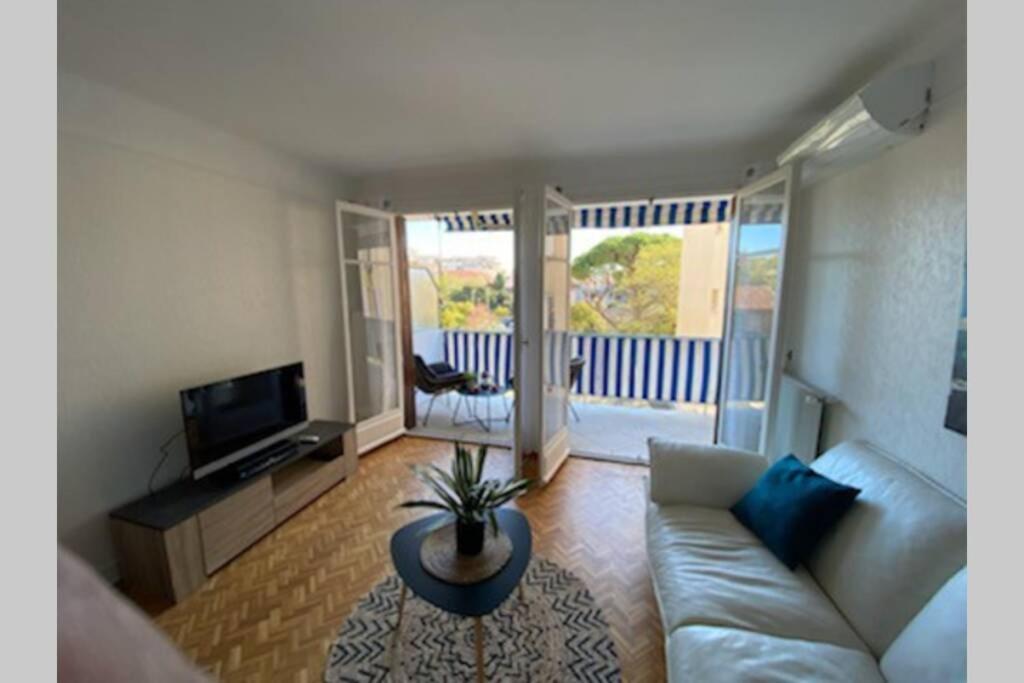 Terrasse Plein Sud Au Calme, Deux Doubles Appartement Antibes