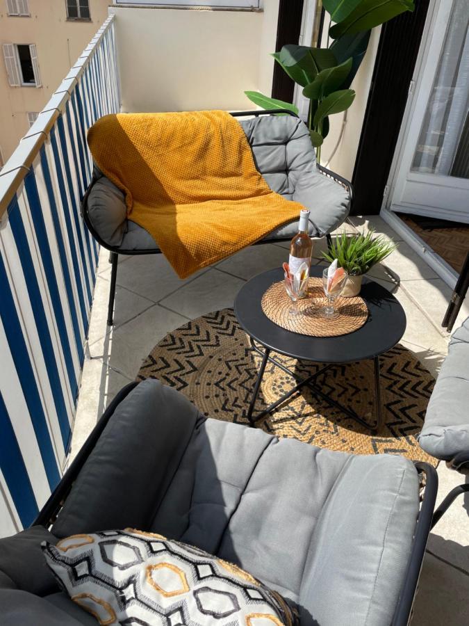 Terrasse Plein Sud Au Calme, Deux Doubles Appartement *