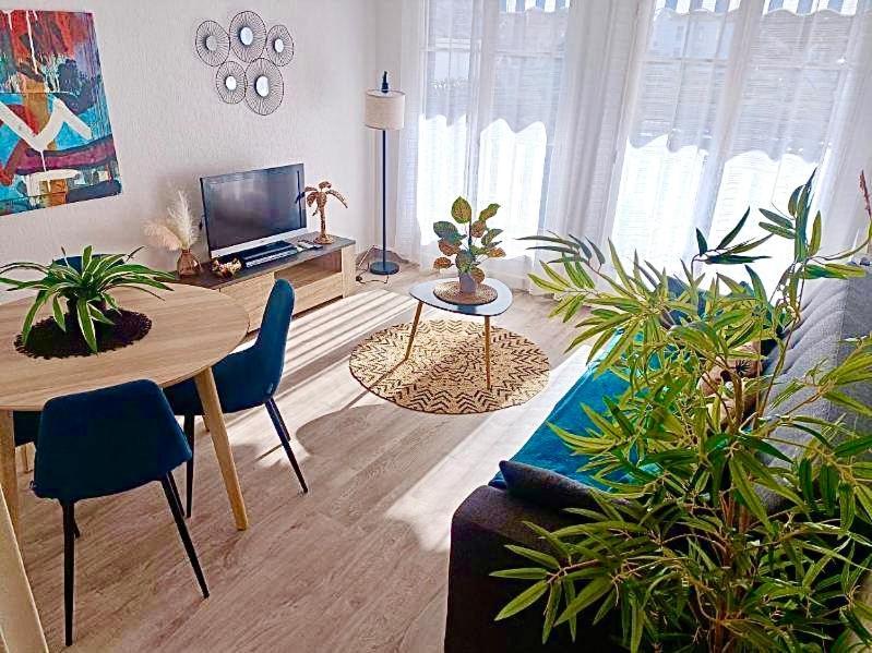 Appartement Terrasse Plein Sud Au Calme, Deux Doubles Antibes
