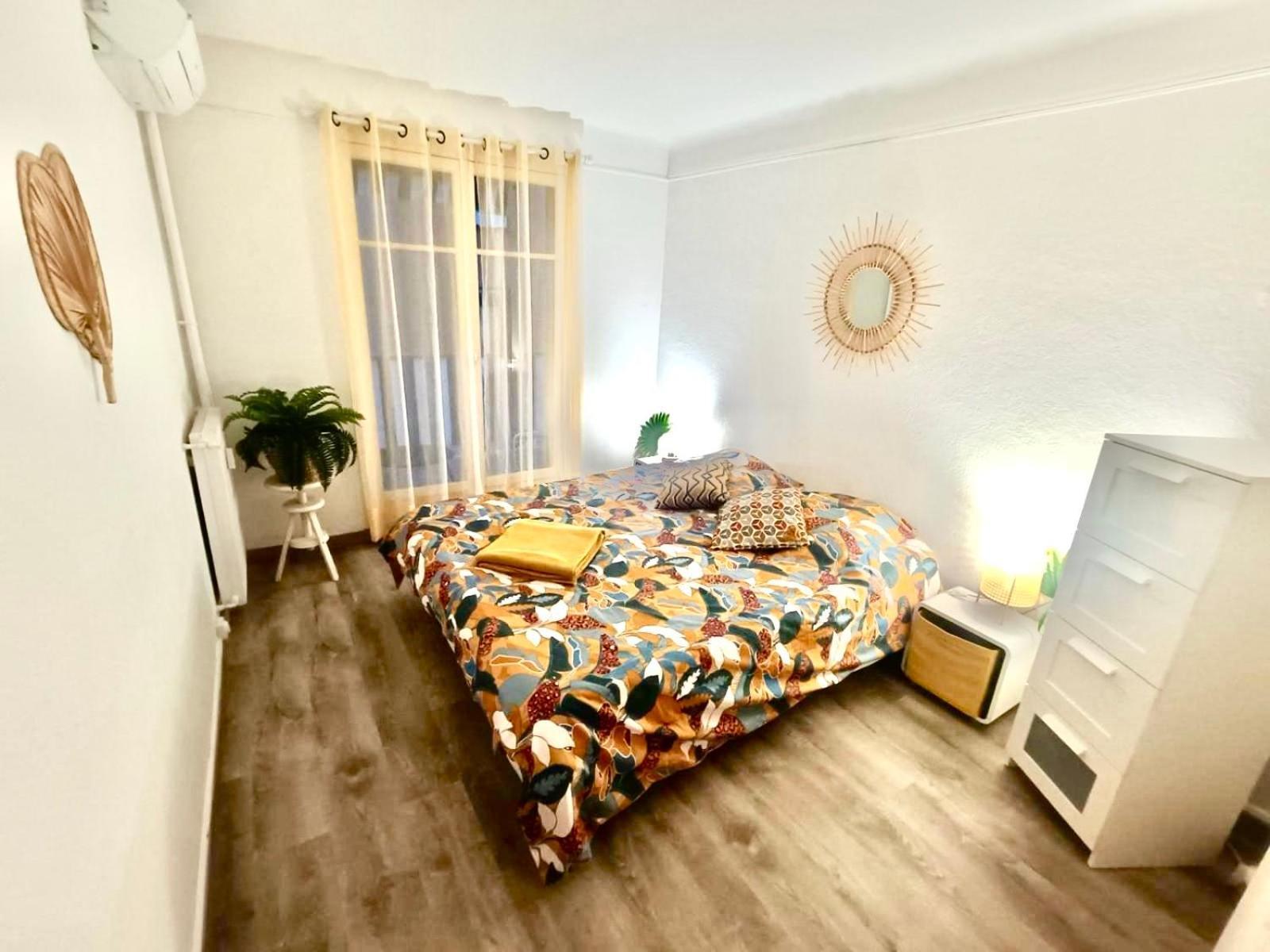 Terrasse Plein Sud Au Calme, Deux Doubles Appartement Antibes